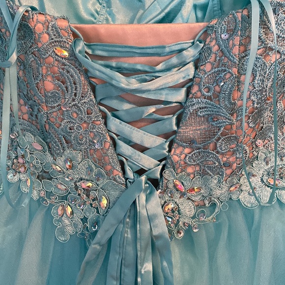 Let’s Fashion Blue Sequence & Lace Dress - Picture 3 of 4